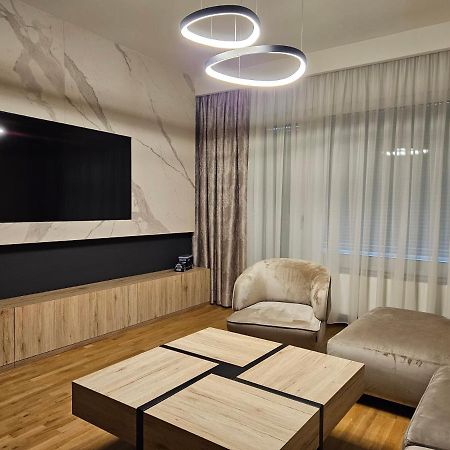 Adav Luxus Apartment Visoko Exterior foto
